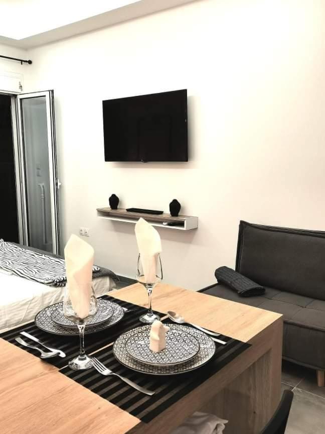 Apartamento Cozy Modern Studiο _ Near The Center Of Atenas Exterior foto