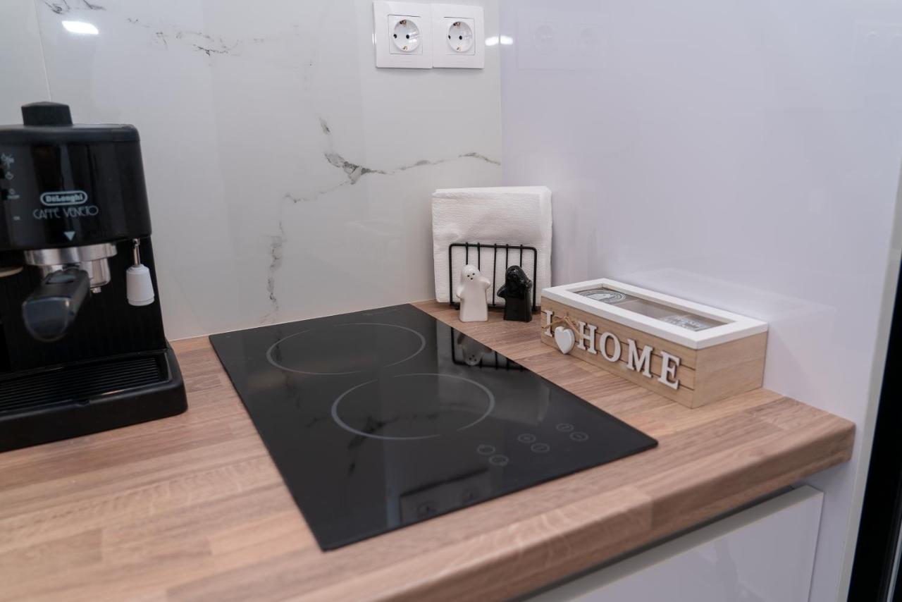 Apartamento Cozy Modern Studiο _ Near The Center Of Atenas Exterior foto